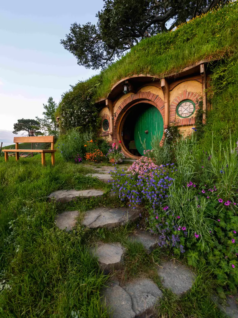 Hobbiton Movie Set tour